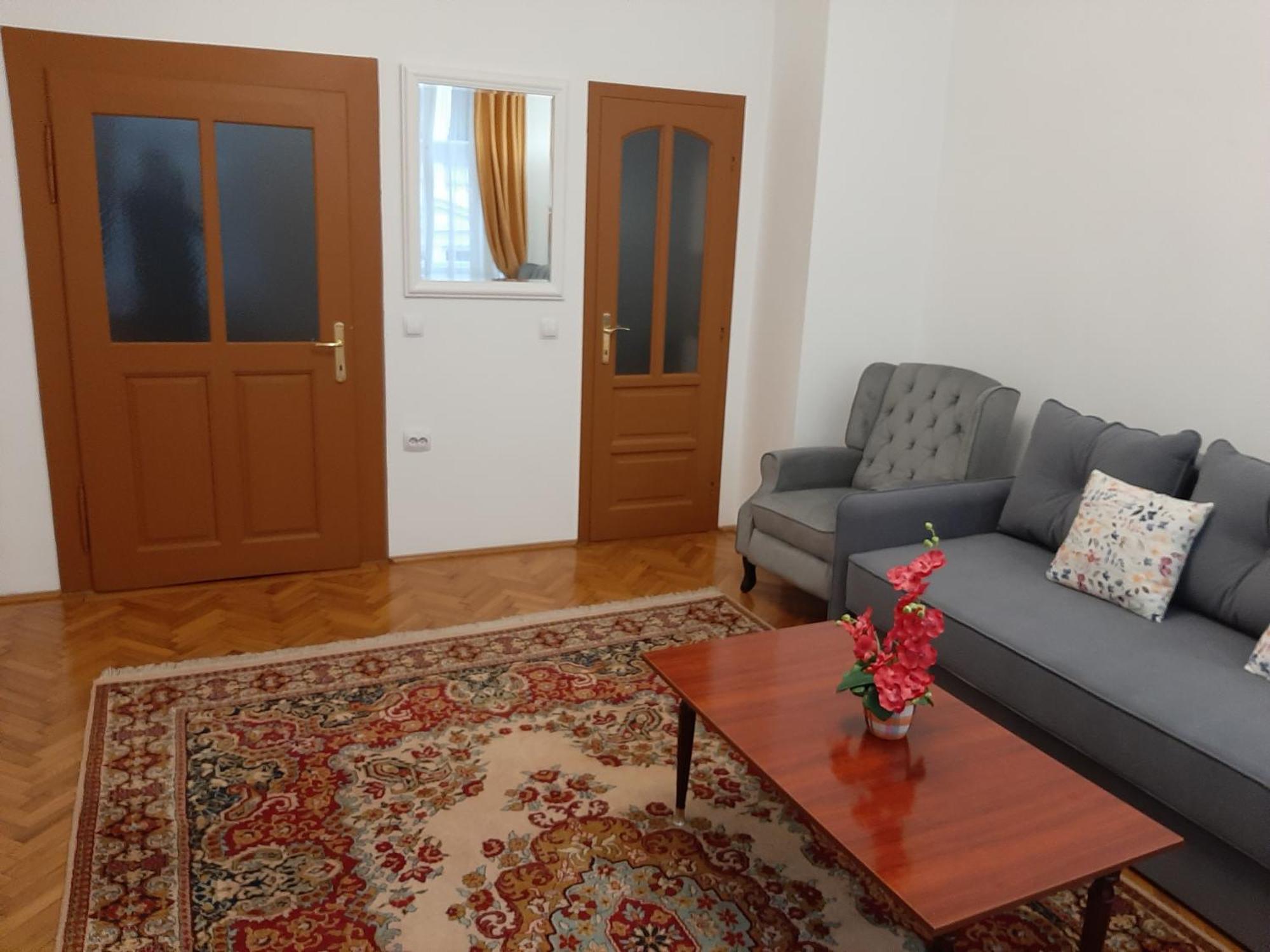 Apartament Anatol Apartment Sibiu Ngoại thất bức ảnh