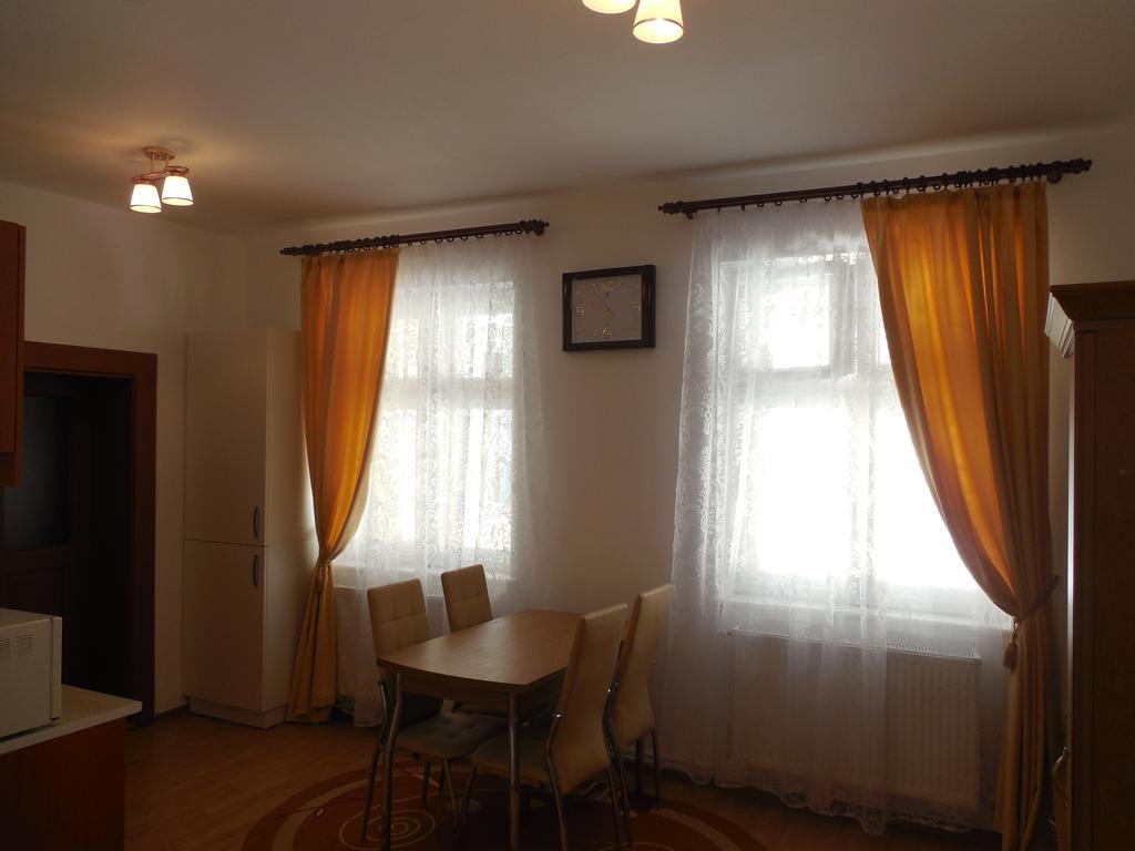 Apartament Anatol Apartment Sibiu Ngoại thất bức ảnh